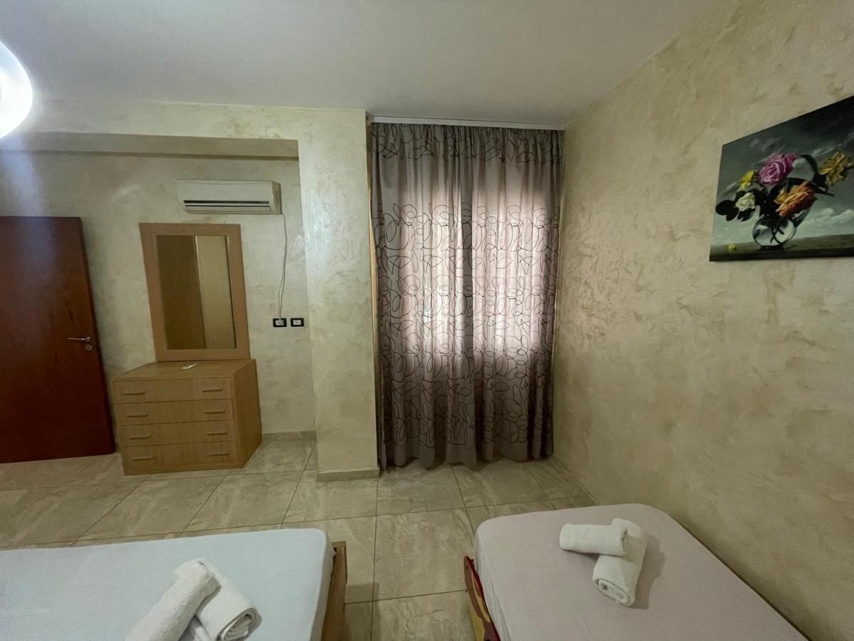 1-Stunning Sea View Apartments! Sarande Exterior photo